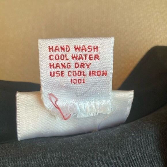 6P Rafaella Petites vintage black & white geometric long sleeve button up blouse - Picture 8 of 8